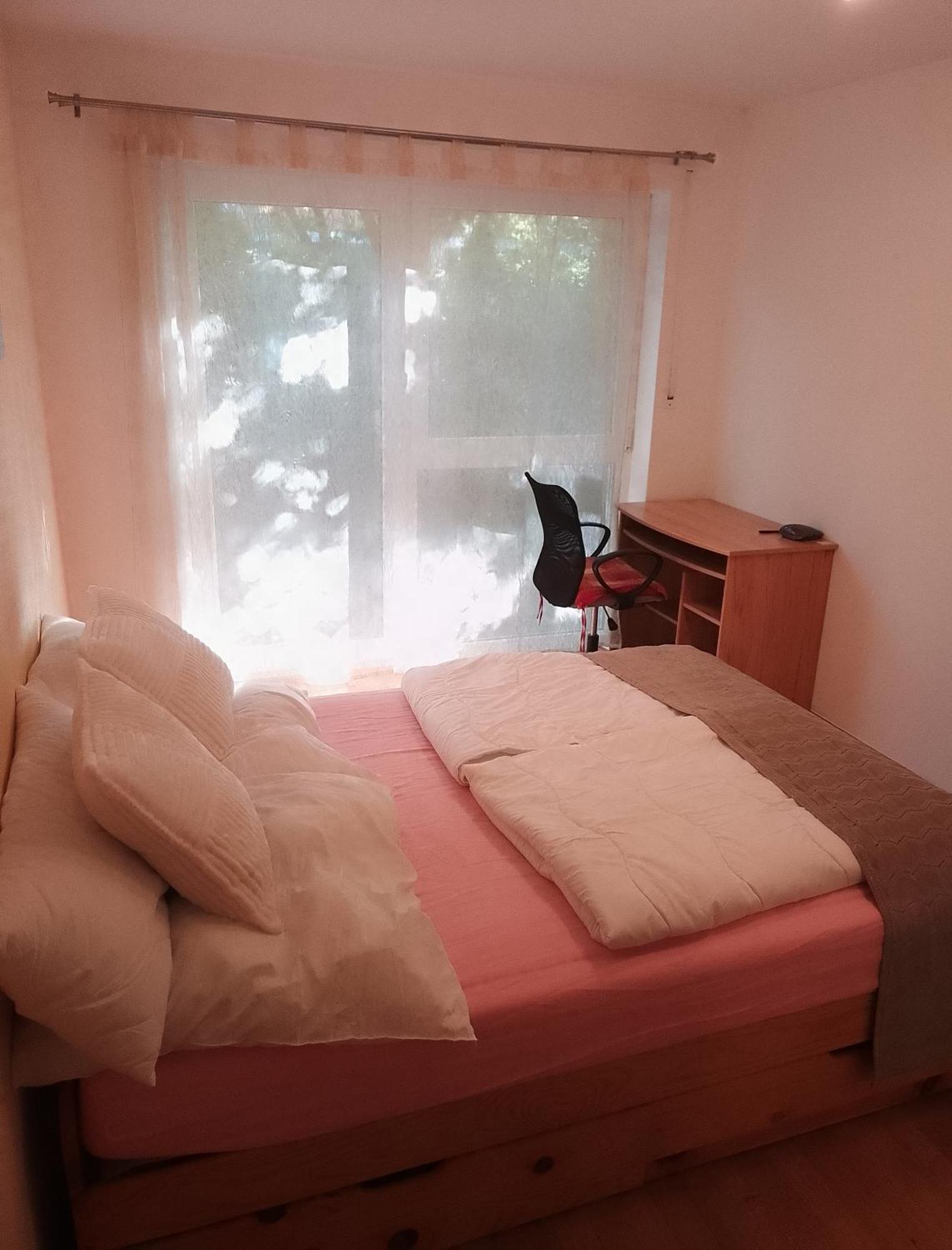 3 In Markt Schwaben, Kueche, Bad, Terasse Apartment *